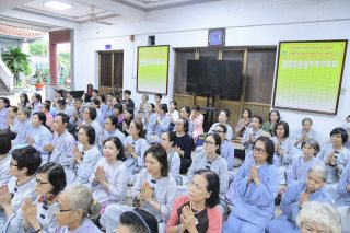 Chùa Giác Ngộ - Quỹ Đạo Phật Ngày Nay Cúng Dường Gần 300 Triệu Đồng Đến Các Trường hạ Tại Tp.Hcm Và Tỉnh Đồng Nai