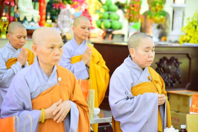 Chùa Giác Ngộ - Quỹ Đạo Phật Ngày Nay Cúng Dường 755 Triệu Đồng Đến Học Viện Pgvn Tp.Hcm