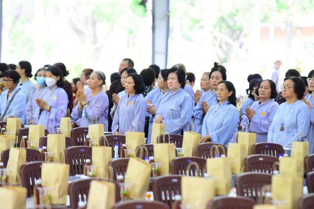 Chùa Giác Ngộ - Quỹ Đạo Phật Ngày Nay Cúng Dường 755 Triệu Đồng Đến Học Viện Pgvn Tp.Hcm