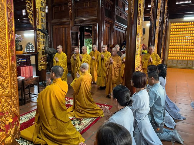 Chùa Giác Ngộ - Quỹ Đpnn Viếng Thăm, Gieo Duyên Cúng Dường Tại Thiền Viện Trúc Lâm Sóc Trăng Và Chùa Đại Giác (Cần Thơ)