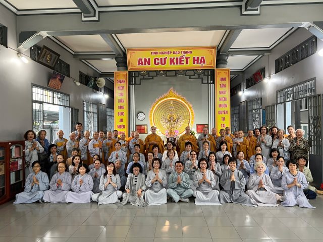 Chùa Giác Ngộ - Quỹ Đpnn Viếng Thăm, Gieo Duyên Cúng Dường Tại Thiền Viện Trúc Lâm Sóc Trăng Và Chùa Đại Giác (Cần Thơ)