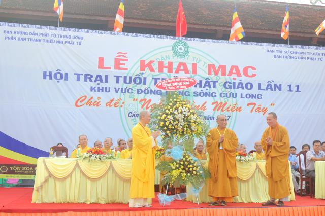 Cần Thơ: Trọng thể khai mạc Hội trại tuổi trẻ Phật giáo 11