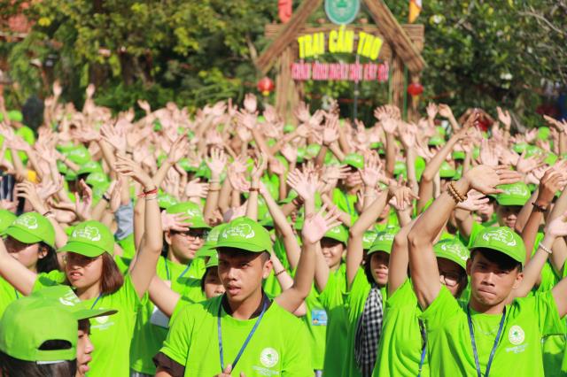 Cần Thơ: Trọng thể khai mạc Hội trại tuổi trẻ Phật giáo 11