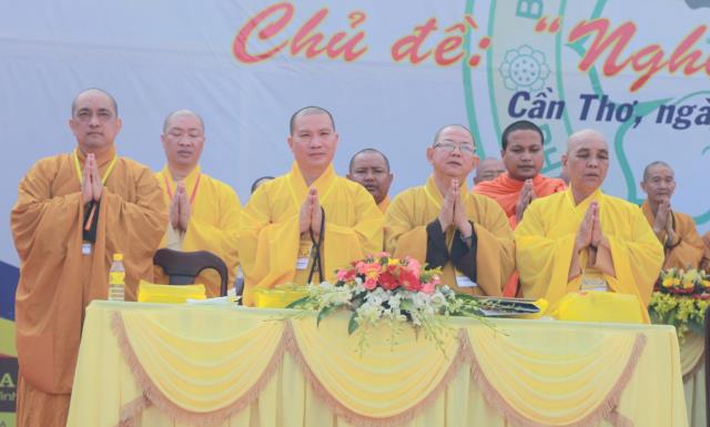 Cần Thơ: Trọng thể khai mạc Hội trại tuổi trẻ Phật giáo 11