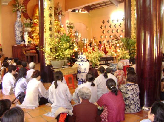 Chùa Giác Ngộ tổ chức hành hương đầu năm