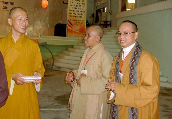 CLB Hoằng Pháp Trẻ với chương trình từ thiện cuối năm