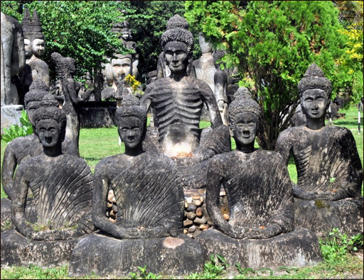 Dáng Phật xứ Lào