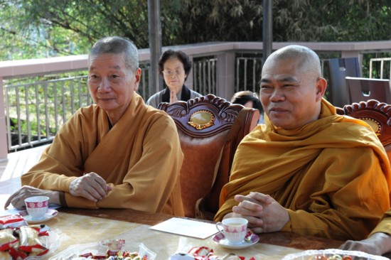 Chùm ảnh: Chúc Tết HT. Thích Minh Châu, HT. Thích Trí Tịnh