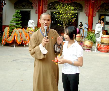 Chương trình Di Lặc Du Xuân – Ngày hội gia đình các trẻ thơ