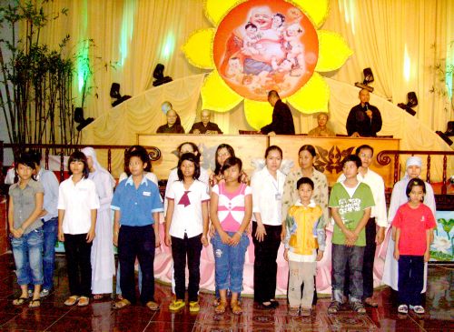 Chương trình Di Lặc Du Xuân – Ngày hội gia đình các trẻ thơ