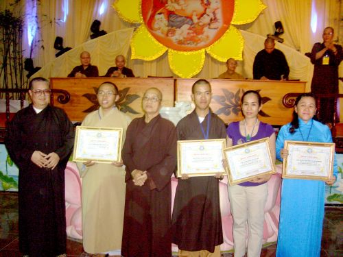 Chương trình Di Lặc Du Xuân – Ngày hội gia đình các trẻ thơ