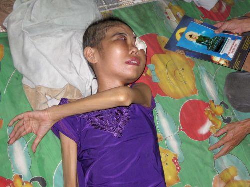 Còn Đó Những Mảnh Đời Bất Hạnh