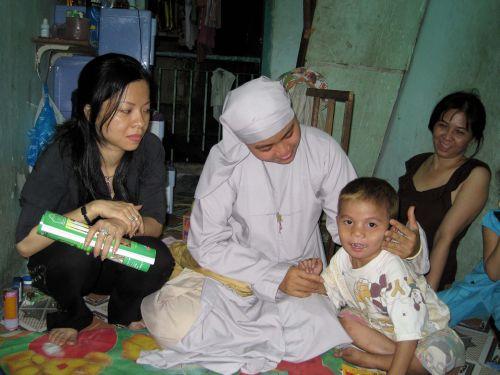 Còn Đó Những Mảnh Đời Bất Hạnh