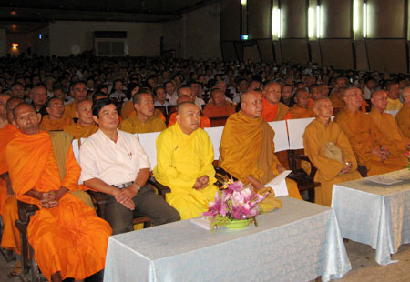 Kiên Giang: Tổng khai giảng các đạo tràng tu học năm 2010