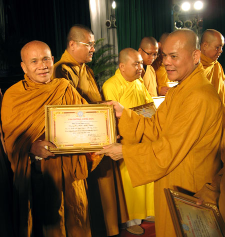 Kiên Giang: Tổng khai giảng các đạo tràng tu học năm 2010
