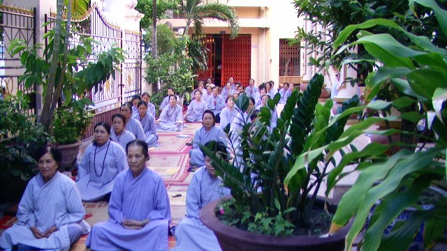 Khánh Hòa: Lễ hội Quán Thế Âm tại chùa Linh Thứu