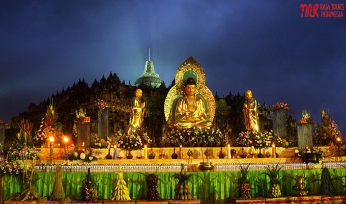 Indonesia: Đại lễ Phật đản tổ chức tại di tích Phật giáo Borobudur