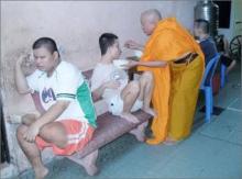 TT Thích Thiện Chiếu nhận Huân chương Lao động hạng Ba