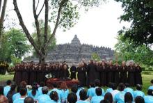 Hành trình Mùa Thu ĐNA 2010 của Sư Ông và Tăng đoàn Làng Mai
