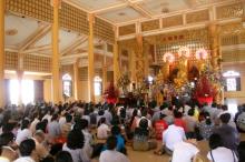 Chùm ảnh: Chùa Giác Ngộ tổ chức hành hương 10 chùa đầu năm