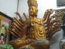 Kho đồ cổ của con gái nhà văn Kim Lân