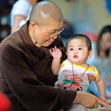 Nhân sự việc chùa Bồ Đề: Người khéo bắt chuột sẽ không làm vở các chén kiểu quý giá trong nhà