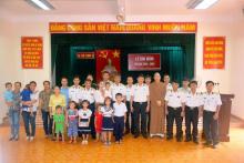 Đại đức Thích Pháp Đạt- Trú trì chùa Trường Sa Lớn tham dự lễ Khai giảng năm học 2014-2015