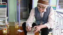 Sao gọi Thầy bằng anh?