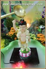 TP.HCM: Quan Âm Tu Viện thắp sáng bảy đoá sen vàng trong tuần Lễ Phật Đản - PL .2559