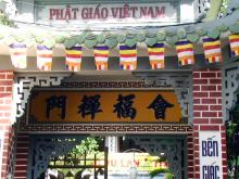 Phật giáo Khánh Hòa tao tặng 3.514 phần quà cho đồng bào nghèo nhân mùa Vu lan Báo hiếu