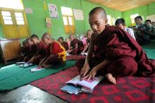 Bộ Tôn giáo Chính phủ Myanmar cam kết mở rộng giáo dục trong Tự viện Phật giáo