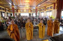 Chùa Giác Ngộ: 1000 Phật tử hành hương thập tự đầu năm Bính Thân 2016
