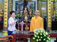 Khánh Hòa: Chùa Nghĩa Hương trao tặng trên 160 phần quà nhân mùa Phật đản PL.2560