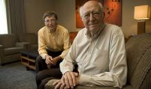 Hai cha con Bill Gates. (Ảnh: Internet)
