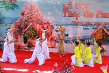 Khánh Hòa: Ban Trị Sự PG tỉnh dâng hương Lễ Hội Tháp Bà