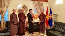 CH Séc: Tiếp đoàn Giáo Thọ Sư và các thành viên Hội đồng Điều hành TW Hội Phật Tử VN