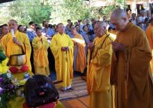 Chùa Vinh Quang đúc đại hồng chung nặng 500 kg