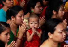 Người châu Á làm nhiều việc thiện trong Đại lễ Phật Đản Vesak