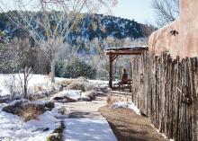 Miền bắc New Mexico thu hút tham gia tu tập Thiền định Phật giáo