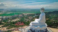Tượng Phật ngồi lớn nhất Đông Nam Á ở Bình Định