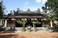 Những ngôi chùa cổ kính ở Huế