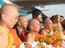 Ngày 3/3/2010: Đại lễ cung nghênh ngọc Xá lợi Phật từ Ấn Độ về chùa Bái Đính