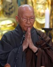 Cố Hòa thượng Beopjeong