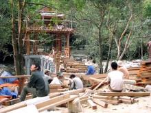 Yêu cầu tháo dỡ công trình xâm hại Yên Tử